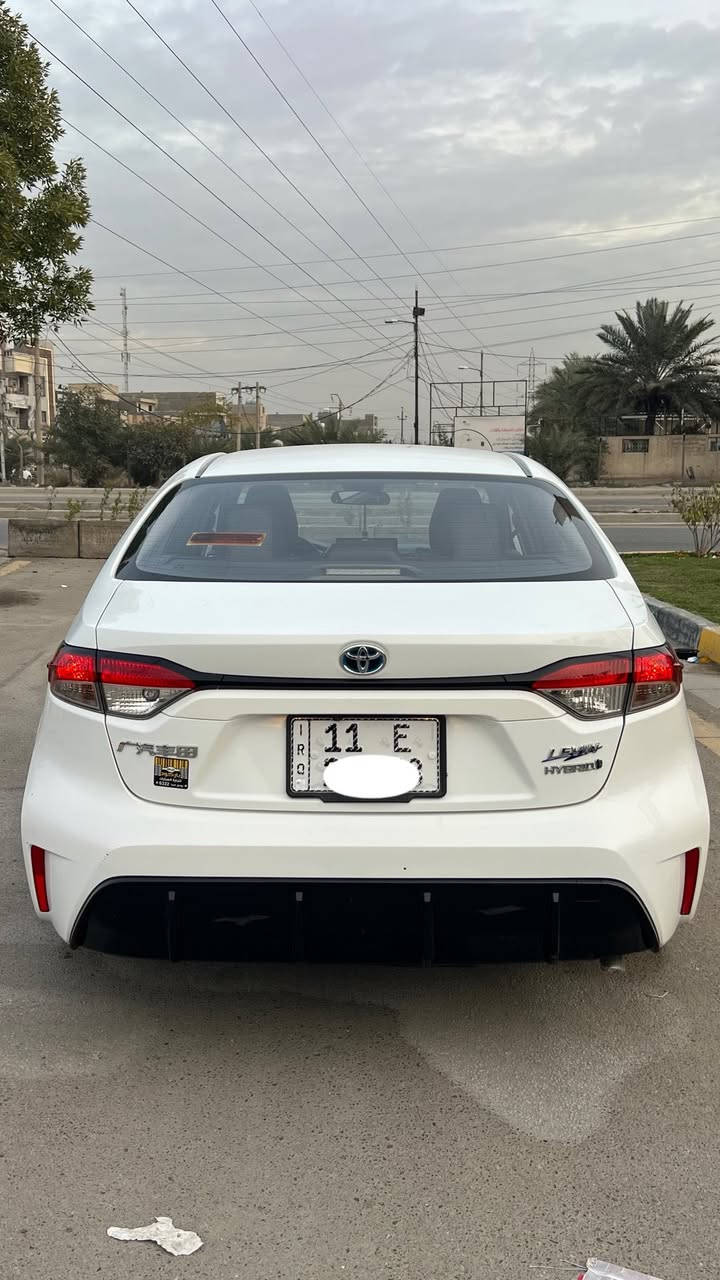 سلام عليكم كورله S 2023 ام العلامه الزركه سياره ماخذه من باركود لا ضربه ولا صبغ عله إيدي سياره فول موصفات واحد عله واحد وميحتاج اذكر الموصفات الكورله معروفه الS محرك 1800 هايبر بأسمي تحويل ثاني يوم سياره جديده وخير من الله رايده ب148 وماكو هيج سعر كورله S وبيه مجال بصيط رقمي ***********
