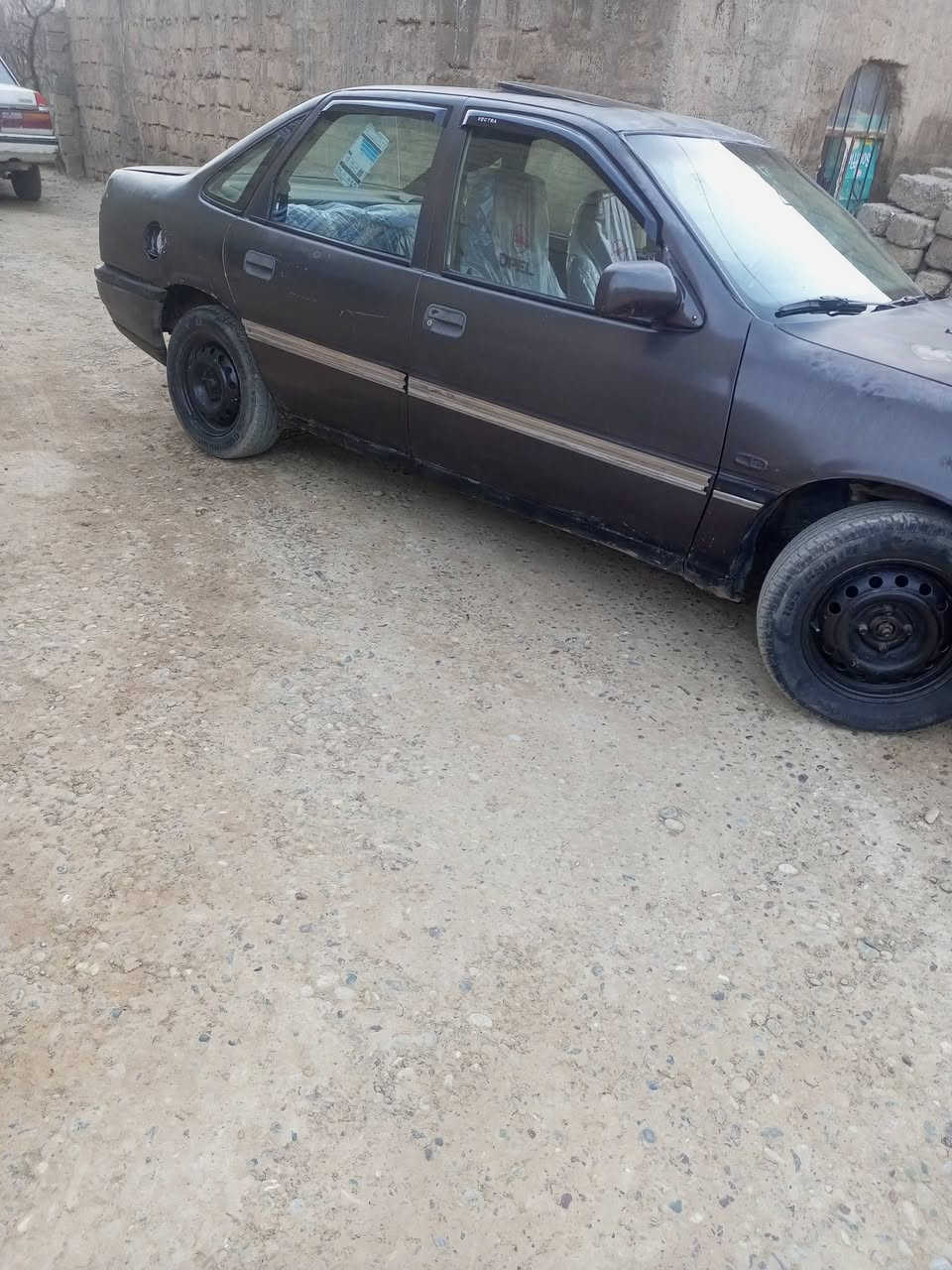 السلام عليكم للبيع
أوبل فكتره موديل ٩١
رقم الماني سنويه عضم عاج نجف
محرك ٢٠ شرط كير شرط 
صدر فوگ النص عمر 
تواير نص عمر 
كهربائيات كله شغاله 
سياره جاهزه 
السعر ٢٠ وبيه مجال قليل 
يرهم مراوس حسب القناعه 
***********

