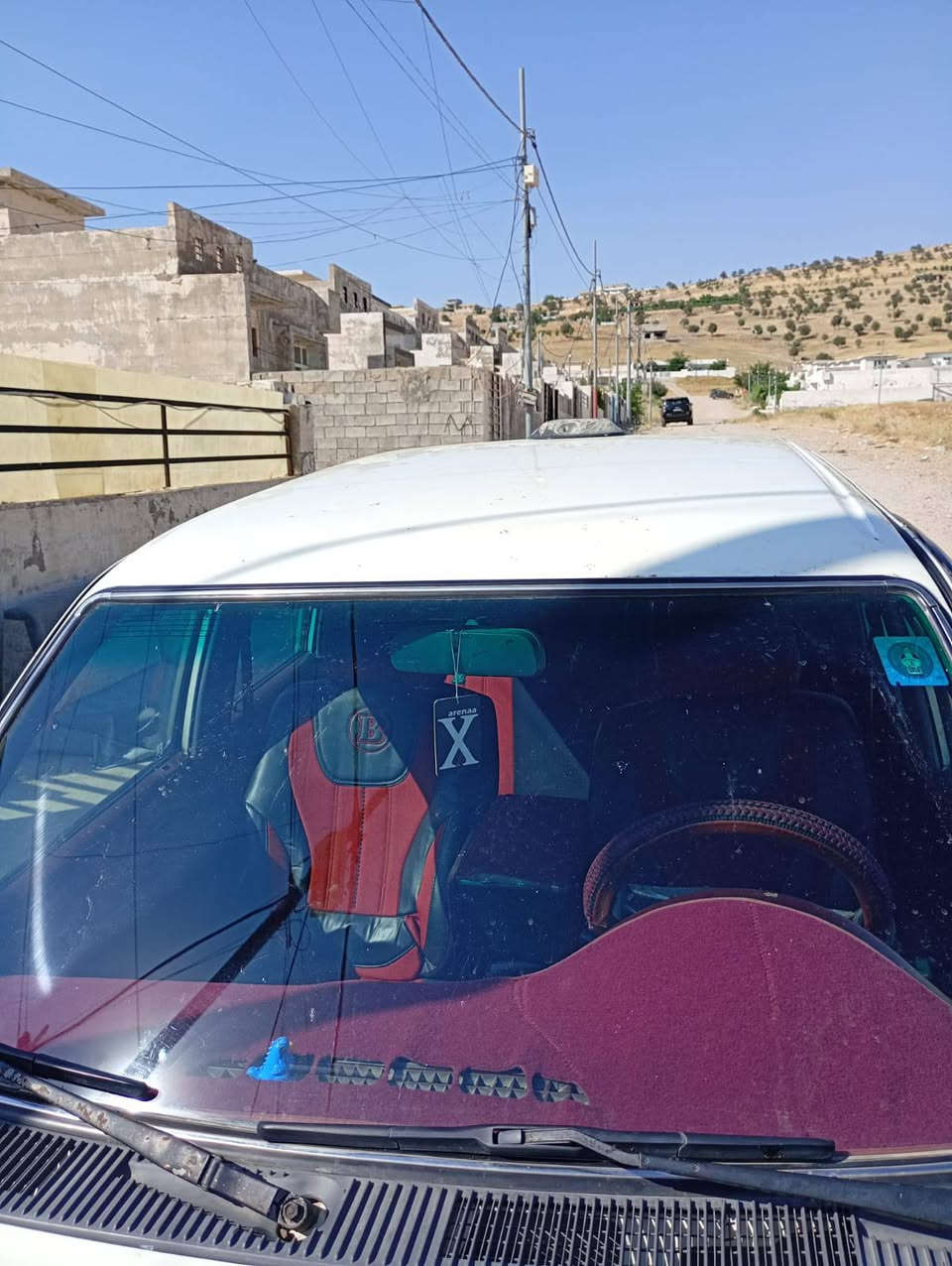 السلام عليكم ورحمه الله وبركاته سياره باسمي رقم نينوى شرط التحويل كيرعادي كير ومحرك شرط ومابيهااي ضرروهاي كدامكم مكانها اربيل سعرها 67ورقه وبيها مجال ***********
