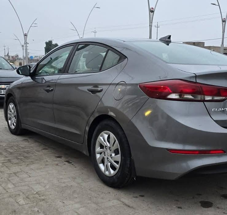 سلام عليكم 
النتر وارد مريكي موديل ((2017 ))رقم المثنى مشروع وطني تحويل مباشر مكينه(( 2000)) دوش  وكير وتبريد وحداديه وطخم تاير كهربايات كله شغاله داخل جديد بيه بس الجوملغ المامي ترهم مراوس مكان الرميثه  سعره $((120))وبيه مجال. ***********
