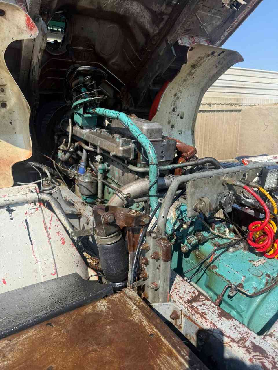 سكانيا راس تريله رقم انكليزي الانبار مسجله صهريج مكينه ١١٣ اصل موديل ٩٢ دشبول فر
قمارة جوبلس مكانها بغداد الطالبيه سعرها ١١٠ ورقه  جاهزه للعمل ***********
