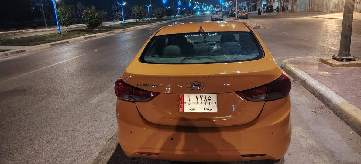 سلام عليكم لنتره لبيع مديل 13 سياره حله من صوره وارد مريكي حادثهه دعاميه محرك  1800 مكان سياره حي لعسكري سعر 105 وبيهه مجال حق جيه تصال بل رقم وتدلل ***********
