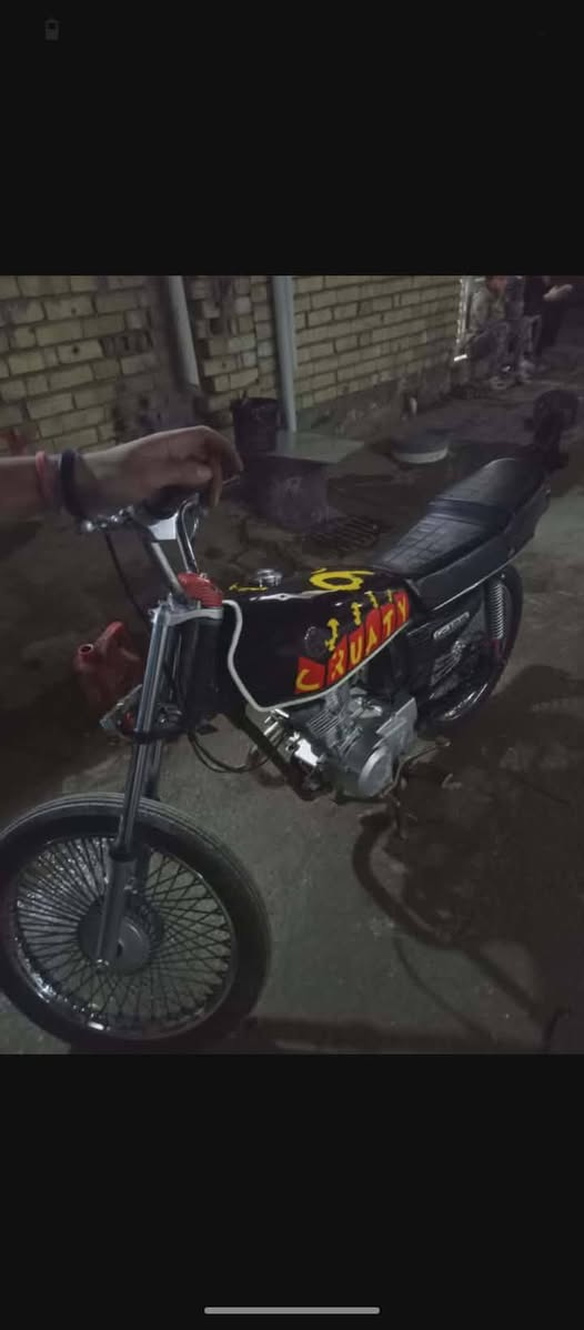 امروس درجه هون حربي اشعدك نزل


**إذا كنت صاحب هذا الإعلان وتريد حذفه لأي سبب، رجاءا أرسل رسالة إلى الدعم الفني**