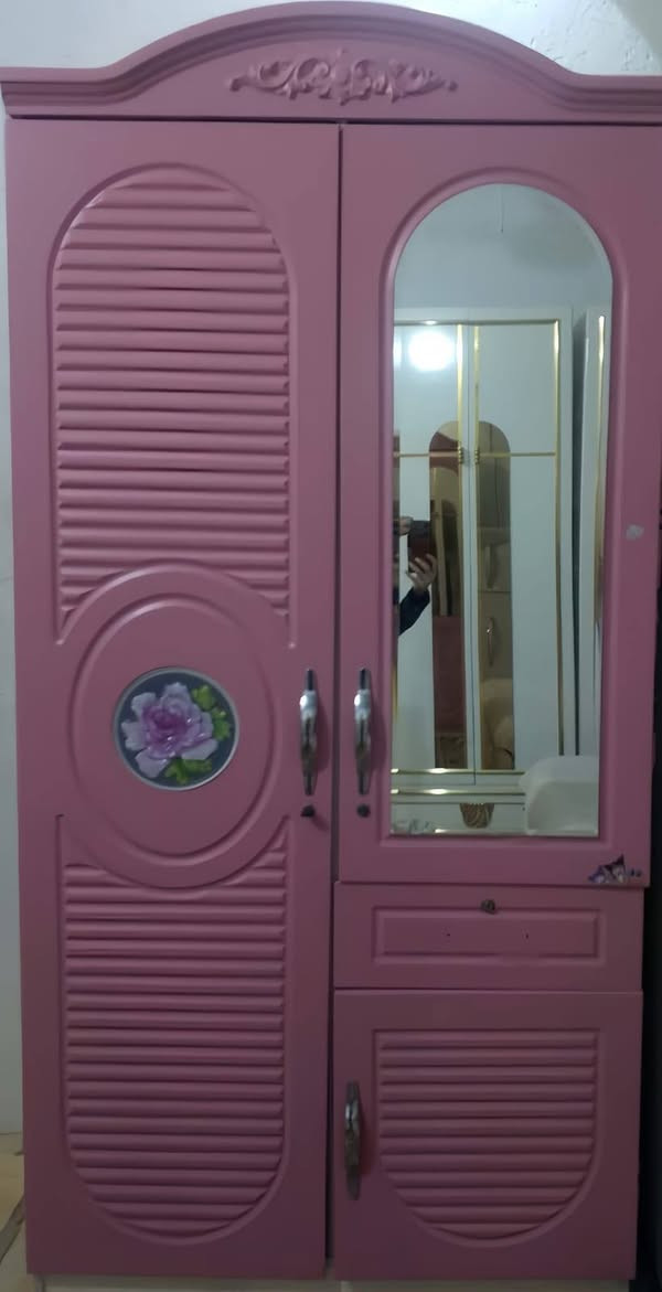 السلام عليكم 
غرفه نوم نفر واحد استعماله شي بصيط
نظيفه كلش مثل ما موضح عدكم بلصوره 
سعره 170 وبيه مجال
العنوان:  النجف شارع المطار القديم
مندوبه اشواق


**إذا كنت صاحب هذا الإعلان وتريد حذفه لأي سبب، رجاءا أرسل رسالة إلى الدعم الفني**