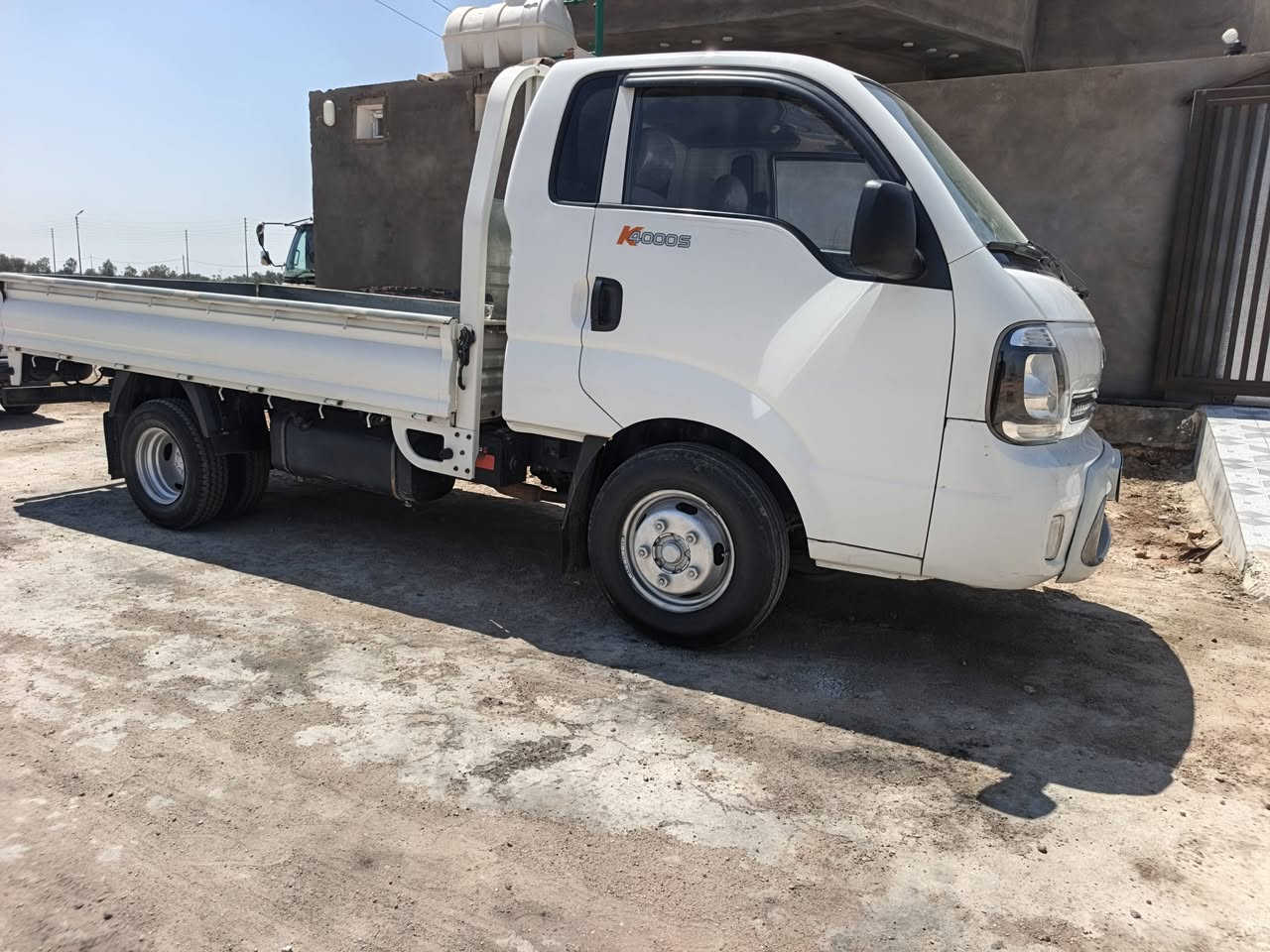 لبيع موديل 20 كفاله عامه بسمنه رقم نجف انكليزي السعر 150 وبيه مجال مكاني بالديوانيه السدير ***********
