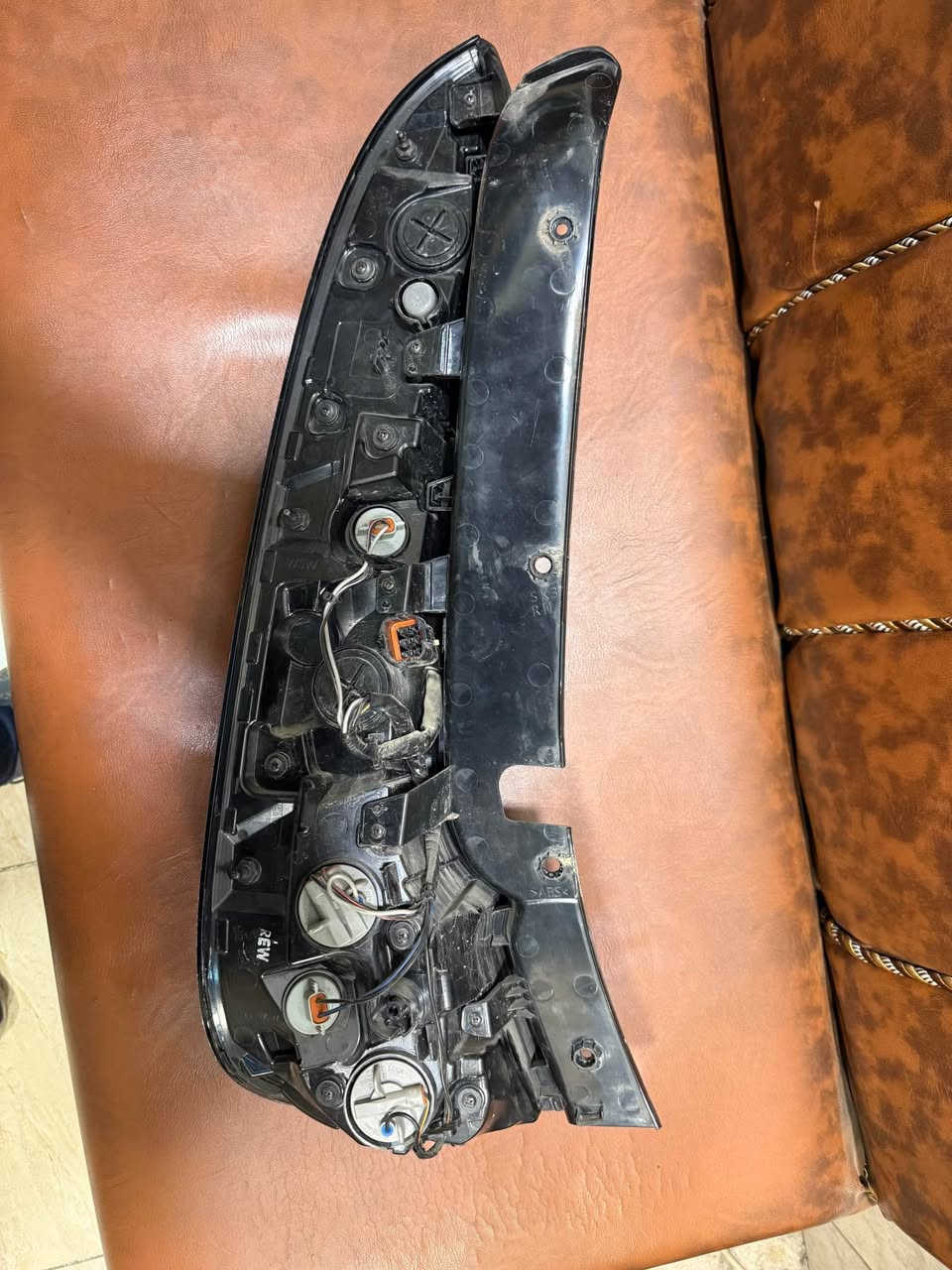 بك لا يت ايمن صول 2023 جديد امريكي كامل مع الضفيرة والكلوبات كله شغال بي فطر بالجامه موضح بالصور
السعر 100$
*********** بغداد, العراق
