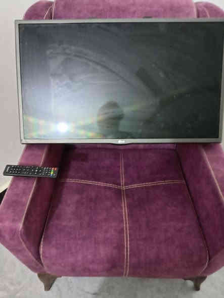 متاح طباخ فريش نظيف وسط +مبرده حجم كبير اخت الجديده +بلازمه نظيفه حجم 32 كلهن 150 قفل واتساب ***********
