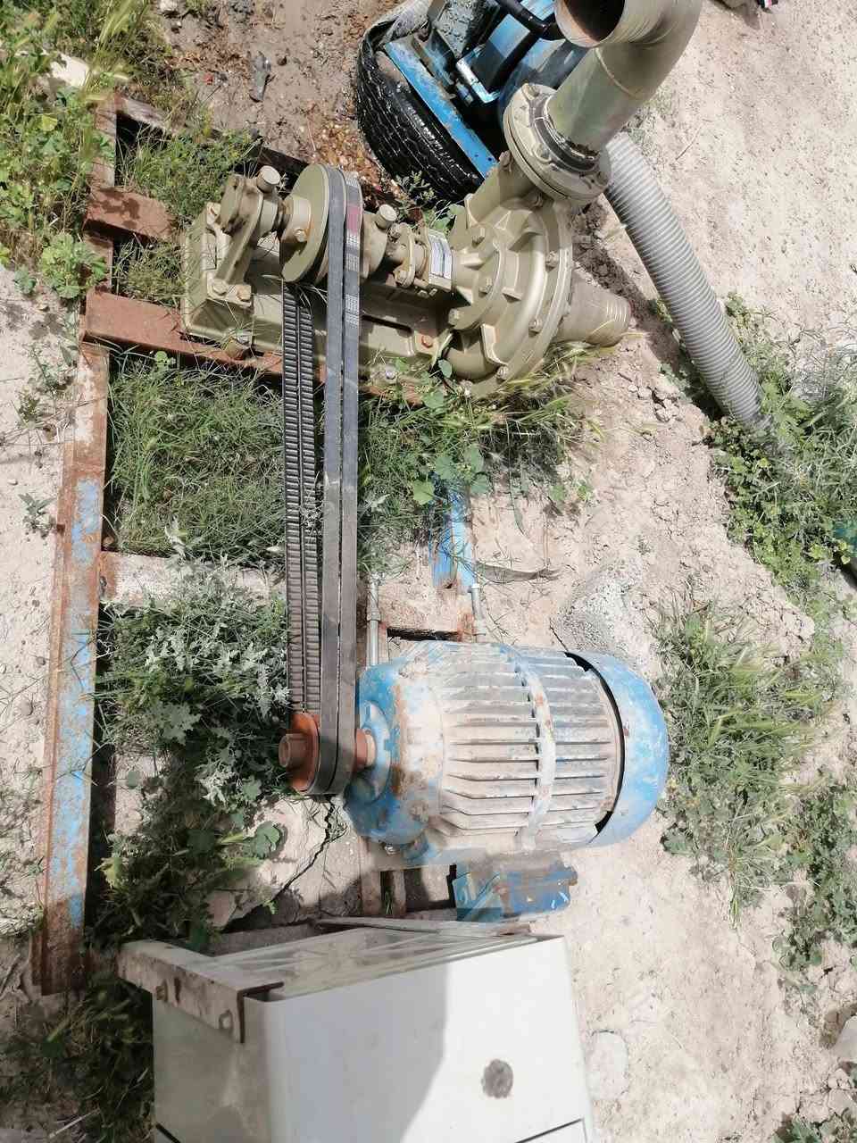 موطور للبيع 15 حصان دوره 3000 ايطالي استندر خنزيره 5 × 4 جديده مع جهاز التشغيل جاهز السعر 625 وبي مجال المكان بغداد التاجي منطقة الشيخ عامر قرب سبع البور


**إذا كنت صاحب هذا الإعلان وتريد حذفه لأي سبب، رجاءا أرسل رسالة إلى الدعم الفني**