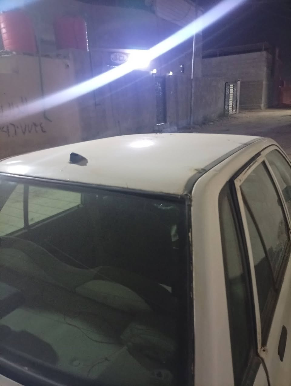 رمضان كريم عليكم السلام عليكم سايبه للبيع مديل2009 مكينه كير خير من الله حداديه خير من الله تخم تاير جديد كهربائيات شغاله سنويه مامنتهيه بسمنه سياره وشوف العين حلوه وسياره مال بيت مكاني البصره شط العرب جزيره السعر28 رقمي***********
