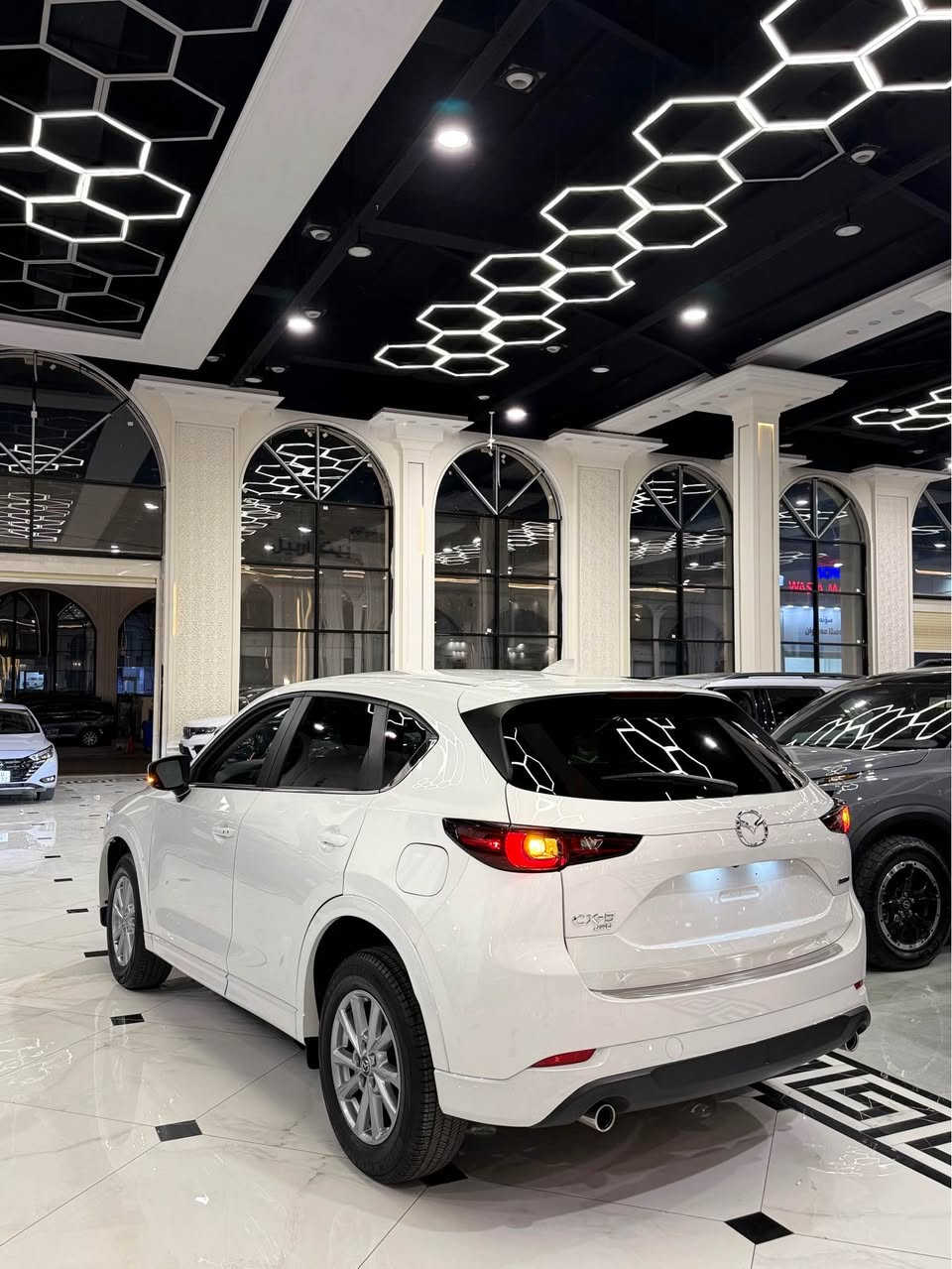 مازدا CX-5 وارد امريكي موديل 2024 محرك 2.5 مواصفات فول معده فتحه شاشه جبيره كاميره خلفي بصمه كشنات جلد كشنات كهربائي كشنات تتفيه🔥تبريد خلفي بريك بصمه موبايل 📱 وايليس رادار جانبيات رادار امامي لايت ليد زينون ويل كروم تحكم استيرن تحديد سرعه فور ويل يعني دبل اكسل بعد هوايه مواصفات بيها سياره مكفوله من اي نواقص كله بشرط ضرر فقط حافت بونيد وحافت جملغ بدون اي ضرر داخلي بجم كبس بدون تبديل بدون شخوط بدون بقسات كله بشرط ارباك فقط برده راجع سستم الباقي كله سليم وبيها جملغ خلف شبرين تعديل BDR سياره ماشي ١٦ الف مكان سياره إربيل شريكه ابو ظبي كارس.  سعر. 163$😳🔥

***********. وتساب
***********  و أربيل, العراق
