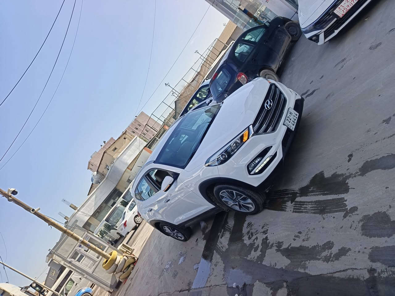 سلام عليكم توسان خليجي كفاله عامه موديل 2018سياره كلش حلو وجديده تحويل وكاله بشرط  سعر 185وبيه مجال مكاني الحله الحمزه الغربي تواصل ***********
