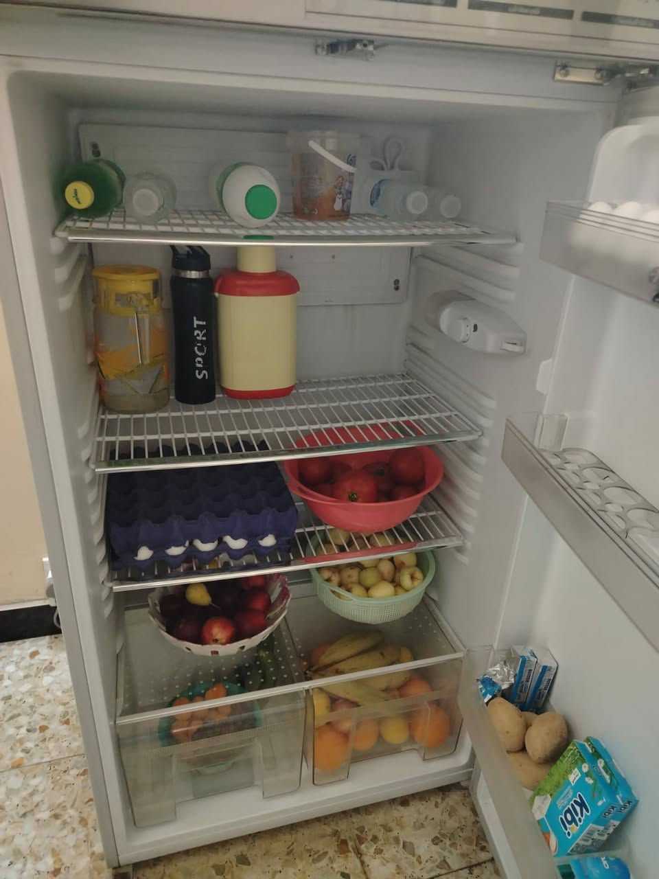ياالله يارزاق ثلاجة عملاقة حجم ٢٢ قدم نظافة 💯 ٪ ماطورLG بعدها جديدة بغداد الدورة مشتريها ٦٥٠.ابيعها ٤٥٠


**إذا كنت صاحب هذا الإعلان وتريد حذفه لأي سبب، رجاءا أرسل رسالة إلى الدعم الفني**