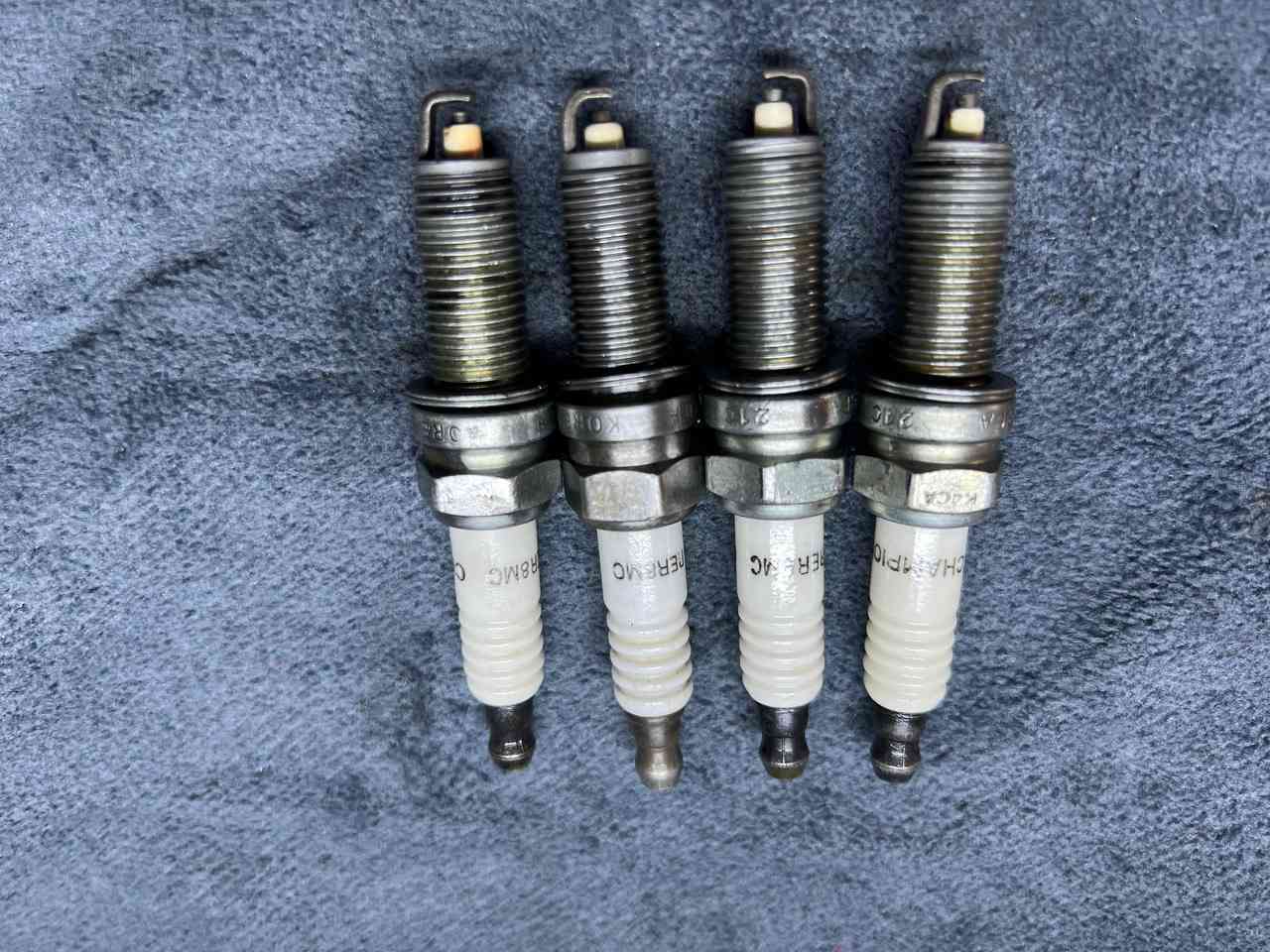 بلكات حاويه اي تخم سعره 5000الغ يوجد توصيل جميع محافضات العراق رقم واتساب ***********
