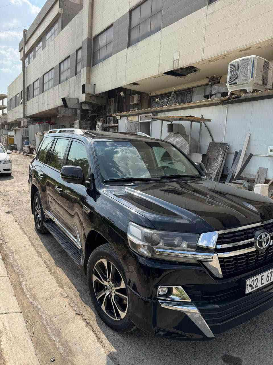 السلام العلیكم 
لاند كروسر GX 2021
بۆ بۆیاخه‌
فولی ٨ ئێرباگ
به‌ناوی خۆمانه‌
١١٠كم رۆشتووه‌
هه‌لێر
*********** أربيل, العراق
