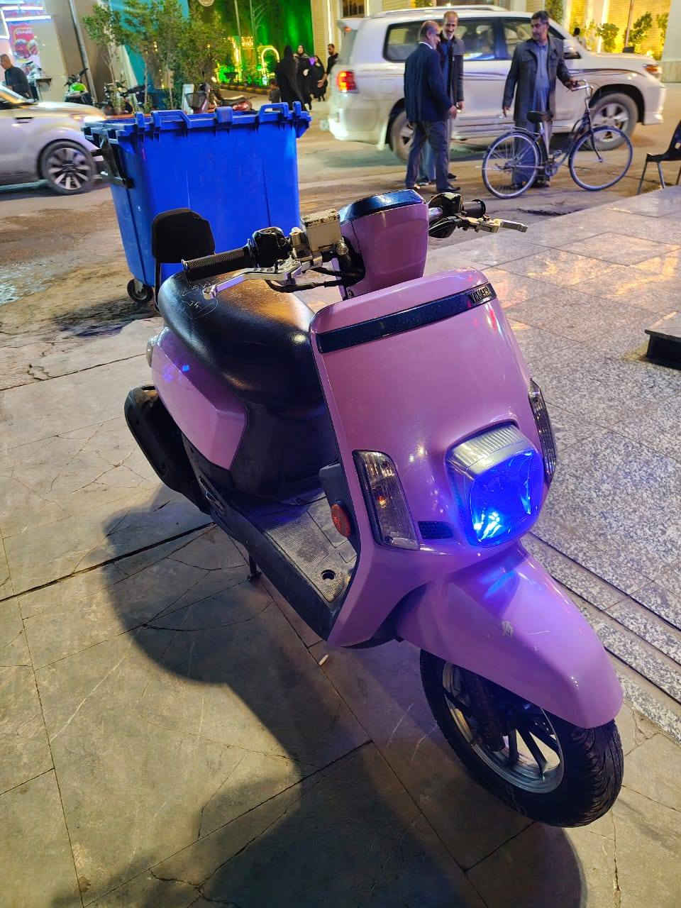 السلام عليكم
دراجه بوليسي موديل 13 مصارلها شهرين من طالعه من المعرض  السعر مليون أو 150 وبيها مجال للتواصل على الرقم *********** فقط اتصال  متواجد
