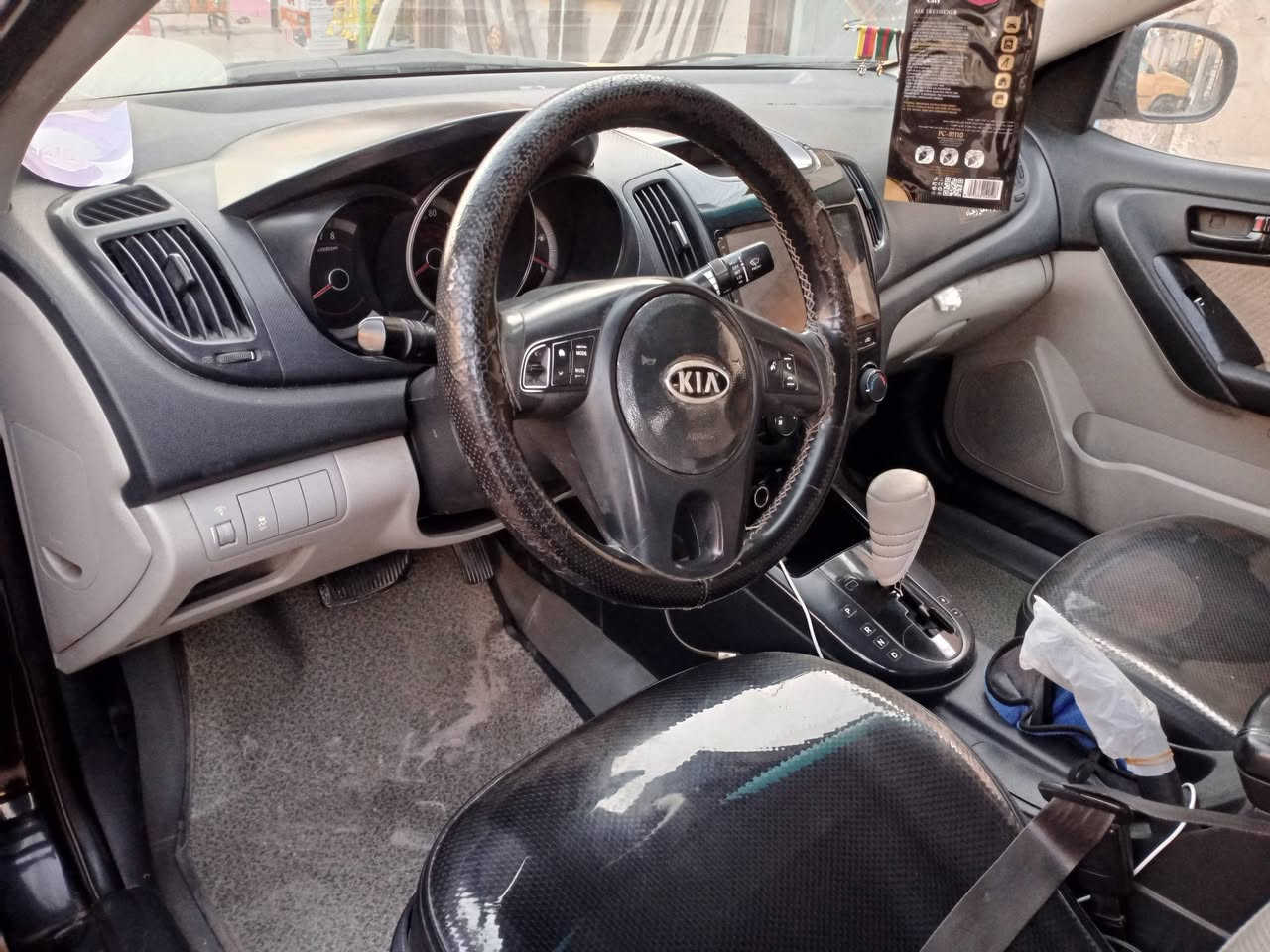 السلام عليكم فورتي موديل 10وارد امريكي مكينه 2000كير ومكينه خير من الله تحكم ستيرن اشاير بل مري تبريد شغال شواصي لغود مكفولات السعر 85 الرقم ***********
