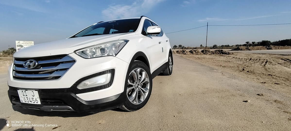 سلام عليكم سنتافي 2014 خليجي مكفوله كفاله عامه 
تحويل مباشر 
محرك 6 سلندر ع شركه 
موصفات نص فول 
ماشيه 140
7 راكب 
3 قطع تبريد 
تحكم ستيرن جهتين 
اشاير مري 
تحكم اناره داخليه 
نظام يكو 
حساس خلفي 
تخم تاير جديد
سياره كلش حلوه. احلى من الصور 
مكان سياره بابل الشوملي 
رقم الواتساب ***********
