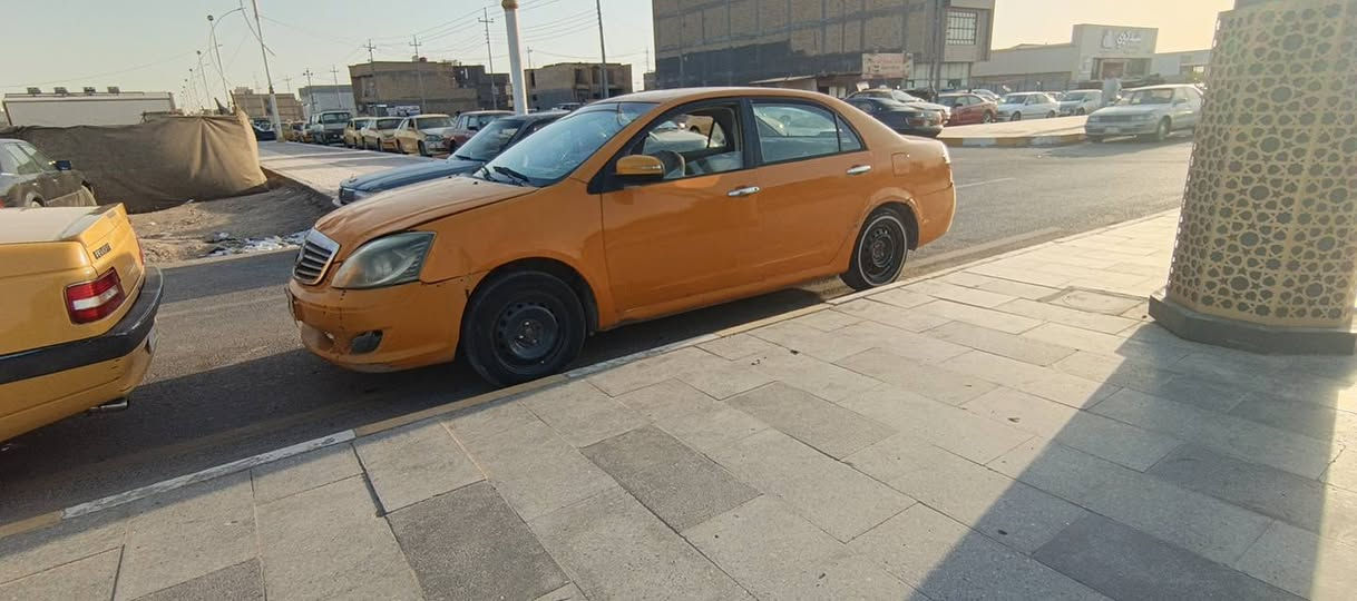 جلي موبل موديل 13 كير مكينه نضااف حداديه نص عمر بدون راعي سعر 17 وبيها مجال ***********
