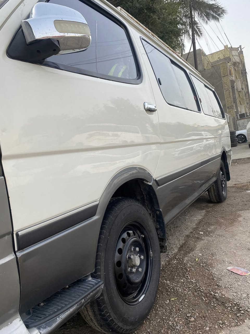 سلام عليكم فتون الوان موديل 14سياره موصليه حبايب موصليه كفاله عام سياره من كلشي كير مكينه اكسل بديه كفاله على وضع شركه سياره مكينه بل كارتون تبريد ويه سويج شراط 
تخم تاير سياره حته السبير سيبايه تزريف دراع باجيرو دمام سياره جديده حيل جامه الماميه بلاديه لا فطر ولا زلغ تخم بردات مكاني بغداد حبايب سياره فقط مراوس ***********
سنويه عضم عاج او مستمسكات رعيه عندي
