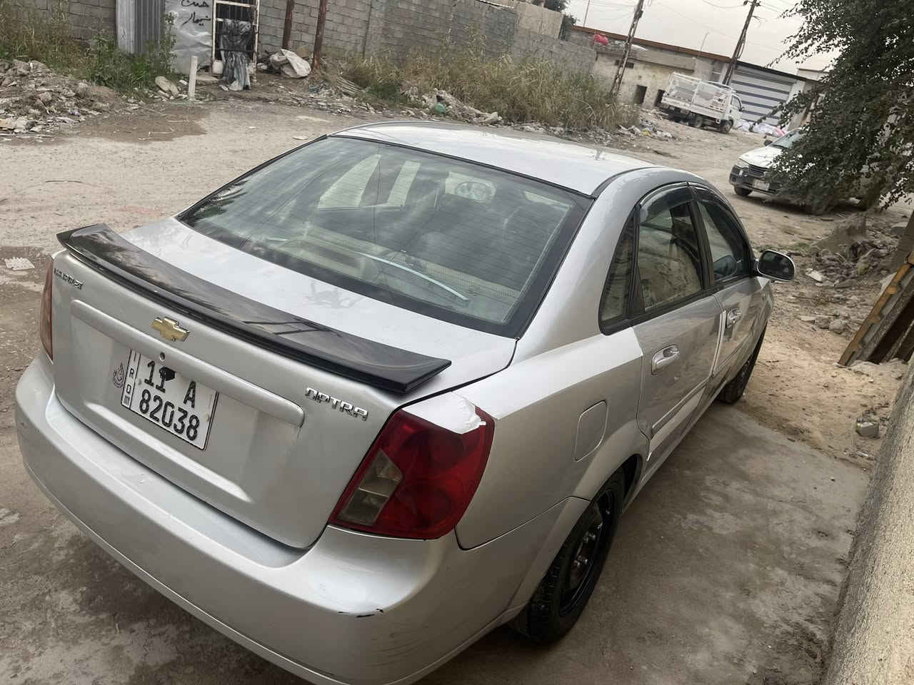 السلام عليكم 
سوزوكي فورنزا 2007 بسمي رقم انكليزي
حادثهه جاملغ خلفي مصبوغه السياره اثر جراد وشخوط
السياره جاهزه كير مكينه تبريد كهربائيات كلهه شغاله
تايرات كلش نضاف صدر 90 ‎%‎داخل كلش نضيف عله يدي السياره خير من الله 
مكان السياره الكاظميه جكوك
عارضهه ب55
***********
