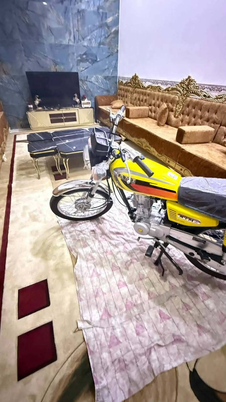 سلام عليكم شباب اربعه كيرالبيع أسكنر موديل 27 صالهه شهر من طالعه  دراجه خير من  الله شراي بخدمه خاص مفتوح وهاذه رقمي ***********
