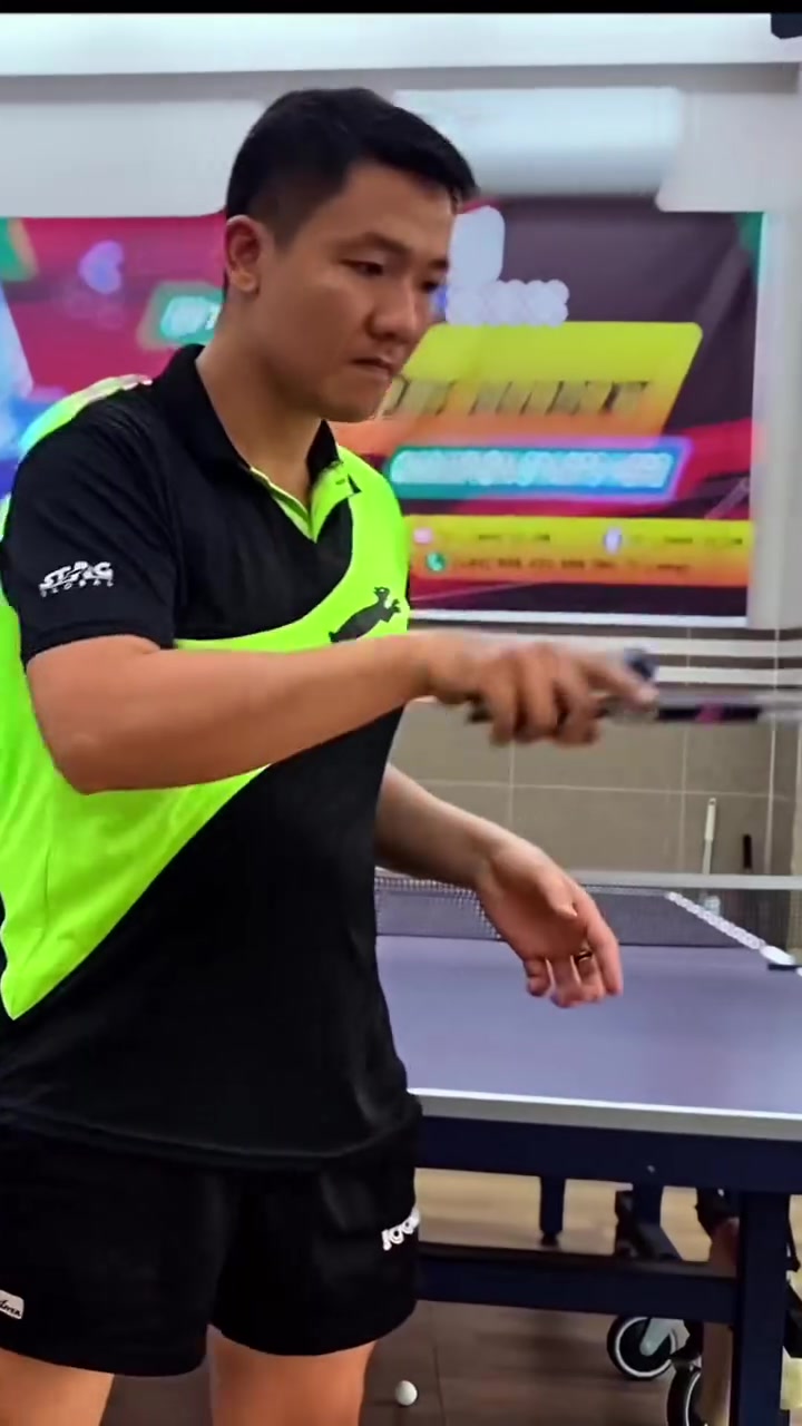 Rubber Spin # Anti Kill Spin           => Final Rubber Kill Spin                      #tilong #pingpong #tabletennis #bongban #viral #tilongclub #viralreels #viralvideo #short #video


**إذا كنت صاحب هذا الإعلان وتريد حذفه لأي سبب، رجاءا أرسل رسالة إلى الدعم الفني**
