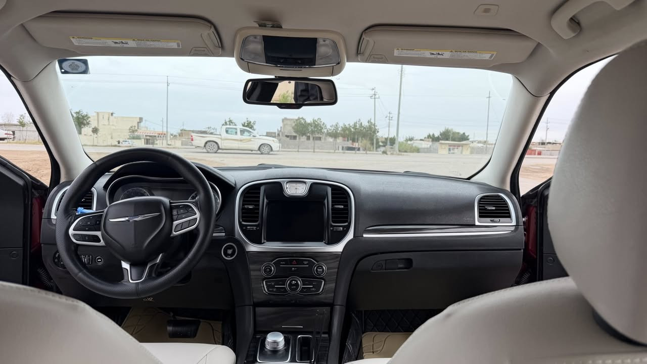 سلام عليكم عليكم اوبامه البيع ٢٠١٨ اصل اصل وارد امريكي حادث جاملغ وبنيد صور الحادث موجوده بل منشور 
رقم بغداد الدولي بسمي سنويه ٢٧
مواصفات عادي 
شاشه كار بلي تعرض
تخم تاير + ويل مكسيكي جديد 
كير مكينه حداده اكسل كارتون 
داخل مطعم ابيض 
السياره جديده ونقص برغي ما بيه كله عله فحص 
مكان السياره بصره القرنه ***********
سعر ٢٢٥ وبيه مجال
