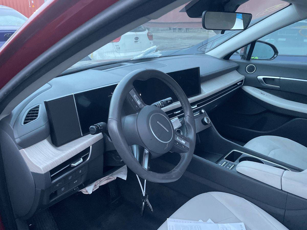 سوناتا هايبرد 2024
جايه بالطريق موعد الوصول 2/2
شوفت عينكم وكالة 
دعاميه يشتغلوها فايبركلاس
تواصل واتس اب ***********
ابيعها بفاتورتها
