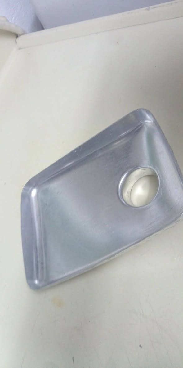 السلام عليكم مثرامة لحم
للبيع استعمال مرتين ماخذتها ب 75 
ابيعها 55 
ماركة نوال تخبل أصلية


**إذا كنت صاحب هذا الإعلان وتريد حذفه لأي سبب، رجاءا أرسل رسالة إلى الدعم الفني**