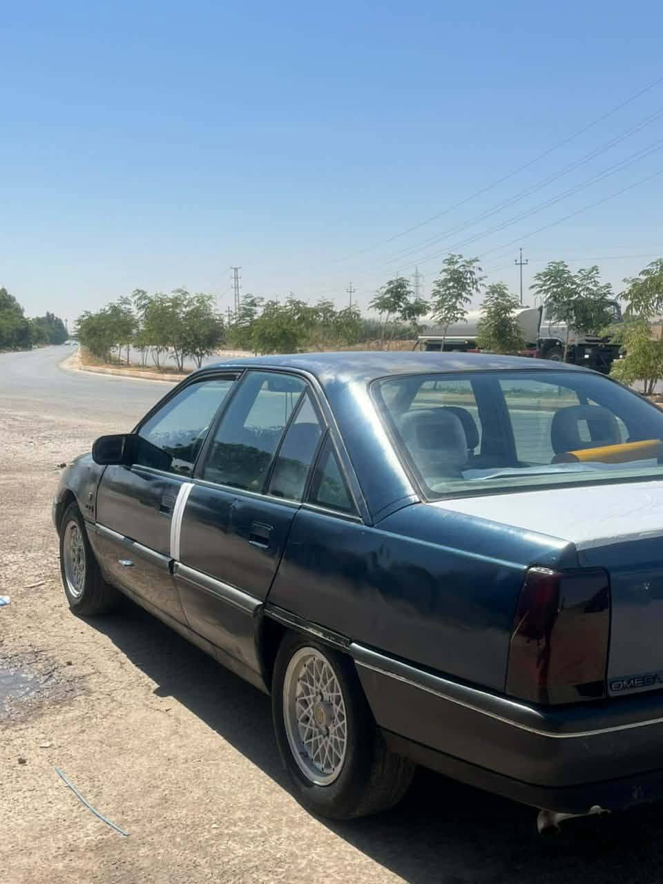 السلام عليكم اوبل اوميگا سيارة نظيفة موديل 92سنوية رقم جديد انگليزي هزة جديدة مصارلة شهر سنوية بأسمي لحد31  سلايت شغال كهربائيات شغاله  جام اوتوماتيك گير مكينه خير من الله السعر 28 وبي مجال بسيط 
***********
