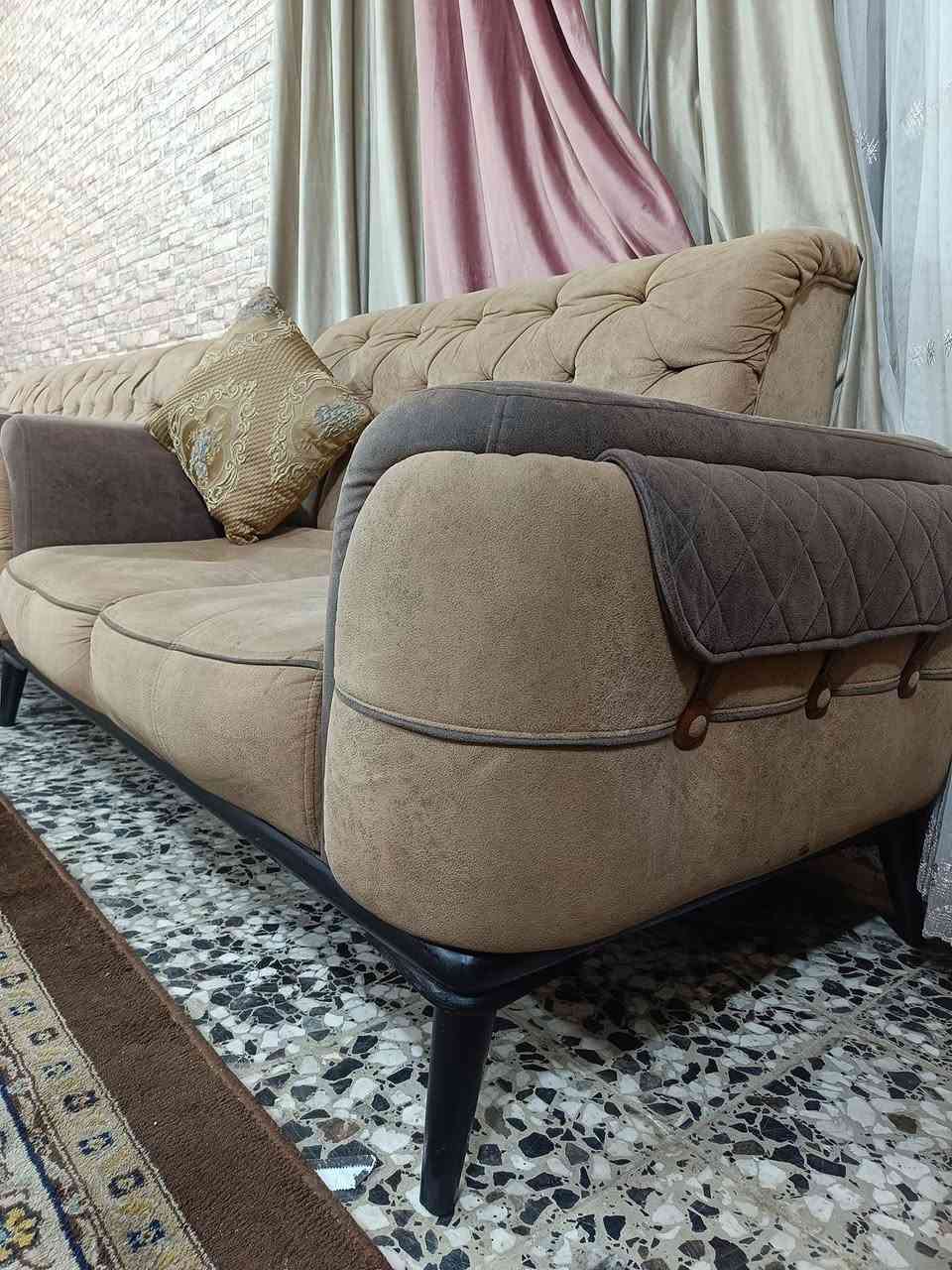 تخم تركي 10 مقاعد تكمه المكان كوفه ***********
