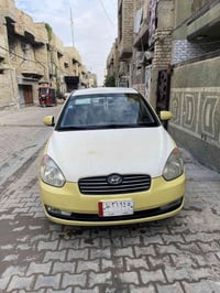 اكسنت • ٢٠١١ • طخة خلفية