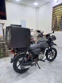 بوكسر ٢١ رقم وسنويه دراجه جديدة ما متعوبه  مفتوحه بس مرة وحده فتحه وغر...