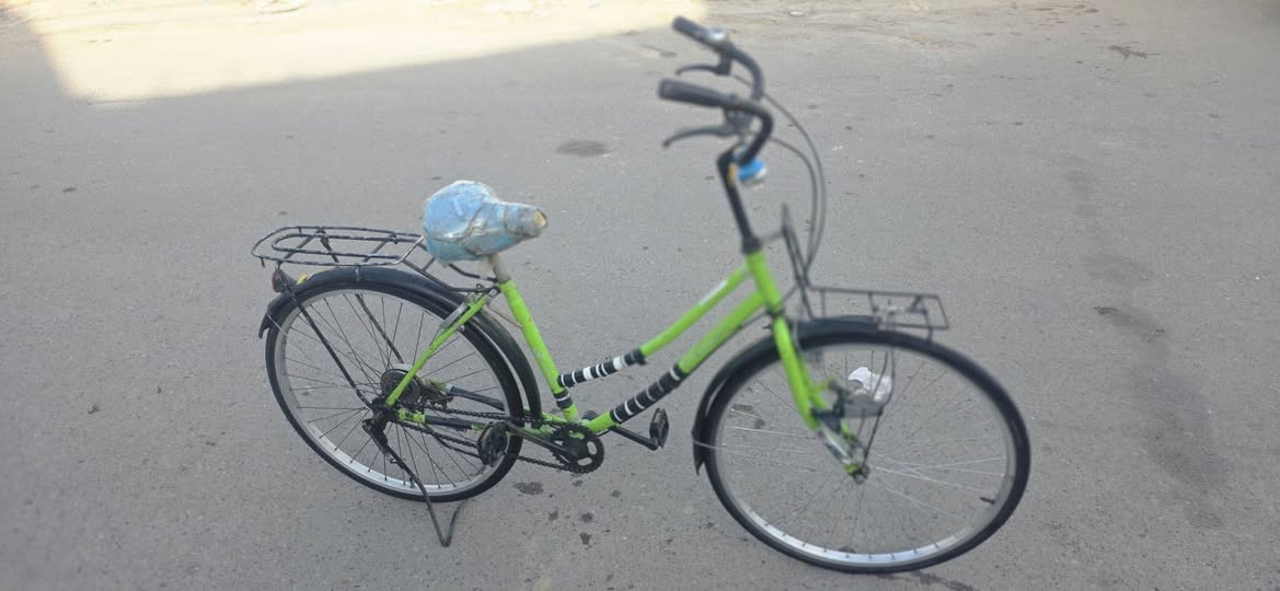 بايسكل بناتي للبيع 
حجم ٢٦ 
المكان بغداد السيديه 
السعر ٥٠ وبي مجال 
الرقم ***********
