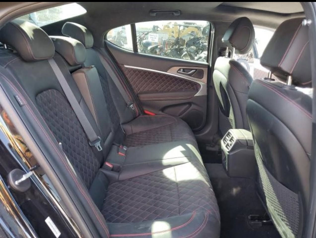 السلام عليكم

جنسسG70 2025

مواصفات سبورت ادفانسيد

السيارة ماشيه 10 الف

مزوده

تعمل وتسير 

السيارة بالطريق توصل بالشهر الثالث 

للبيع 

السعر 220 ورقه وبيها مجال 

للتواصل على الخاص او على 

*********** واتساب فقط
