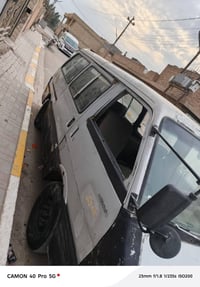 سياره بستا للبيع سياره نظيفه ومحرك صار له مشدود عليها شهرين دوشمه نظيف...