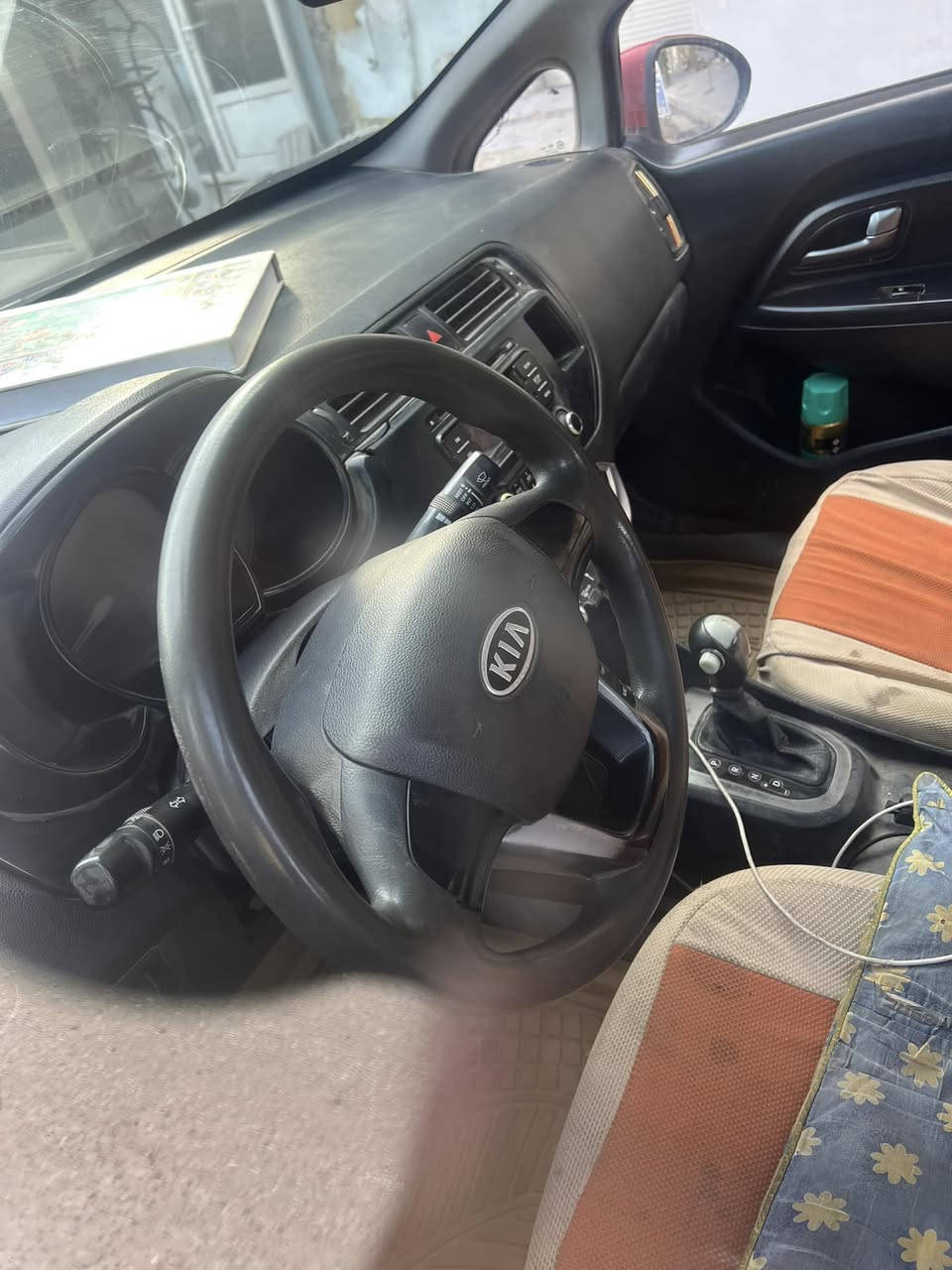 سلام عليكم للبيع او مروس حسب القناعه ريوو 13 مصبوغه عده قماره سبب جراد وبيهه باب سياق مبدل بدون ضرر داخلي 1600محرك كير تبيرد عل شرط حداديه بيهه طكه دبل صوب سايق ماكفل حداديه اكفل مكينه وكير وشواصي ودواخل مكاني نجف  رقمه نجف الدولي  رقمي *********** ملاحضه قماره ماصبغته علمود الشكال جان بيهه فابيون وشلعته حته ابين كلشي  سعرهه 72وبيهه مجال
