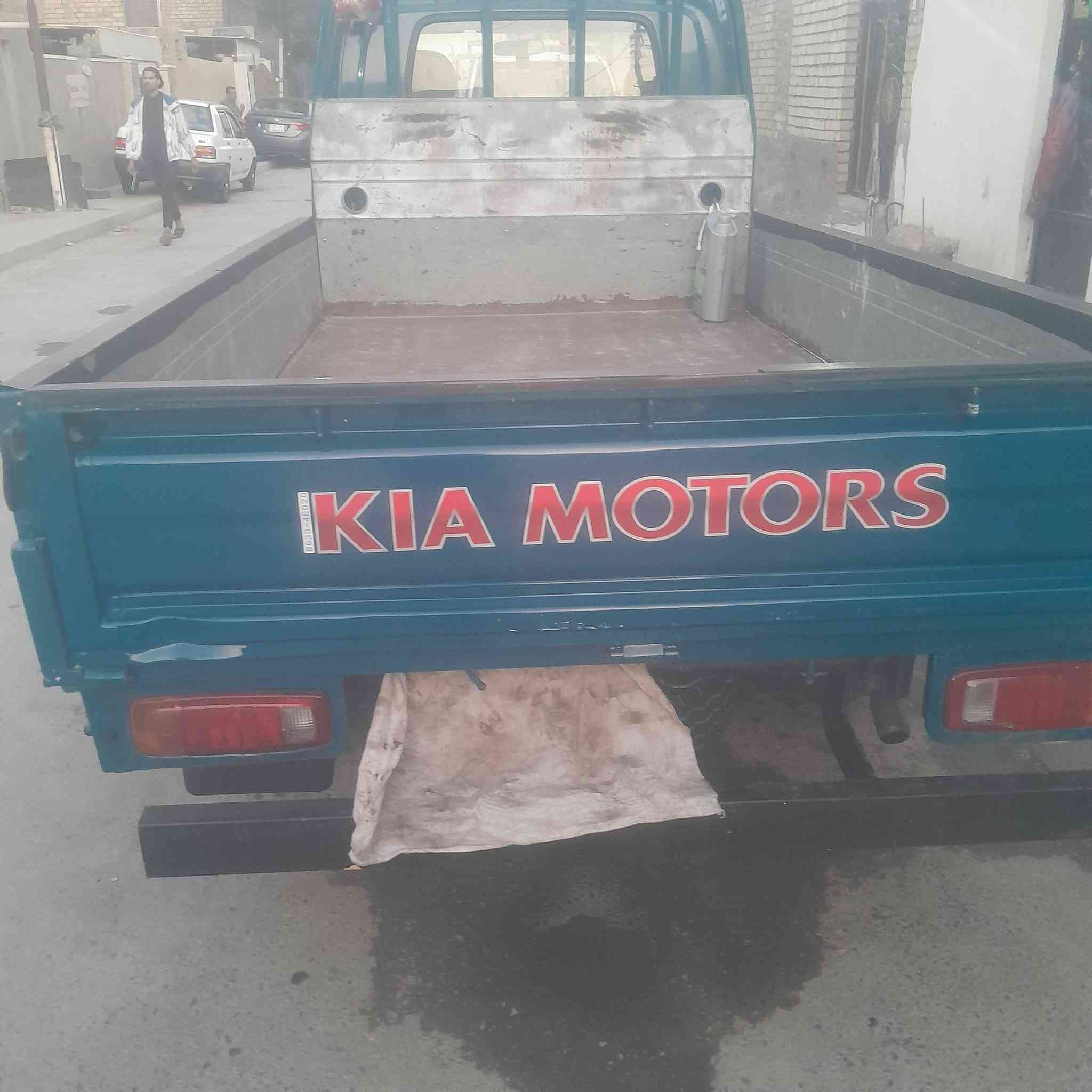 كيه للبيع موديل ٢٠٠١ رقم قادسيه الماني راعيها بالنجف السعر ٧٠ بيها خيط بخار عنواني بغداد الفضيلية الهاتف. ***********
***********
