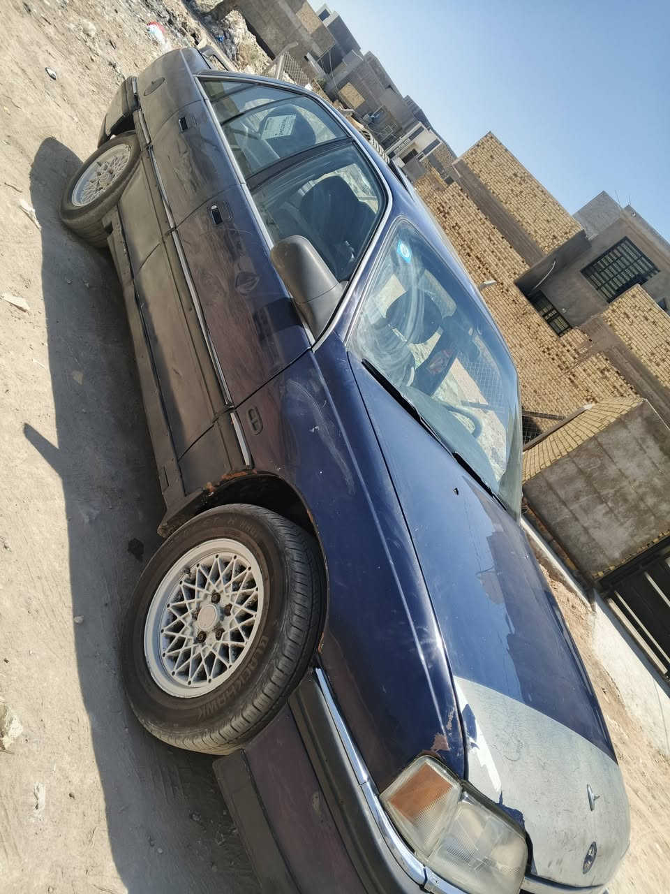 اوبل اوميكا 92 رقم بغداد انگليزي مالكها بالمحموديه يريد يحولها مكان السياره حالياً بالحله كير ومكينه حلوات سياره حلوه مال جناي عارضها ب25 للاستفسار *********** واتساب
