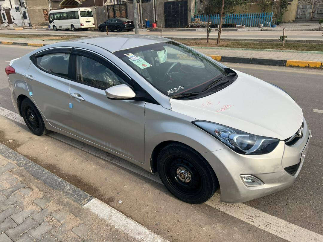 النتره 2014اصل
لون سلفري   
كصتين  شغل باجات 
متومه شمالي  اصلي  أرقام وسنويه  29
نضافه 100/100
مكينه كير اكسل كفاله
مكينه 2400 جي تي اي 
مسجل دمام 9سماعات
كشن كهربائي +تدفئه
فقط فتحه 
تبريد ثلج منضومه جديده شاده 
نضافه كشر 100
نضافه داخل 100
حجر بيئة موجود بلادي
تخم تاير جديد
سعرها 53  وبيه مجال ب
سياره خير من الله الف ما ذب عليه
مكان سياره بصره  
*********** واتساب فقط
