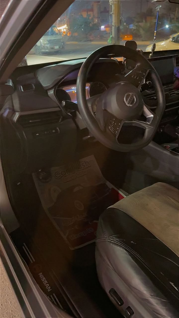 نيسان التيما 2020 فئةs رقم شمالي موصفات تشغيل عن بعد. رادار مامي بصمه ***********
