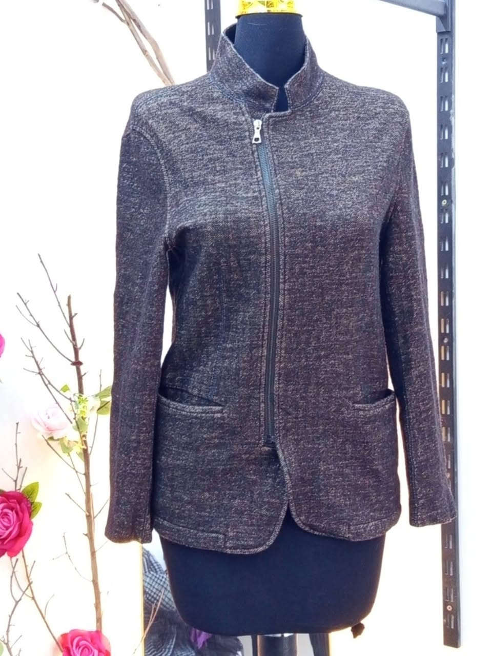 مرحبا بنات اليوم باقي اخر كم قطعه كوت القطعه على ٣ و ٢ ب ٥ الي يعجبكم صورو دزو واتساب ***********1
 أو فيس بوك اتشرف بيكم حيل حلوات وراقيات وانيقات
اكو توصيل داخل منطقه مجاني وخارج منطقه توصيل ٥


**إذا كنت صاحب هذا الإعلان وتريد حذفه لأي سبب، رجاءا أرسل رسالة إلى الدعم الفني**