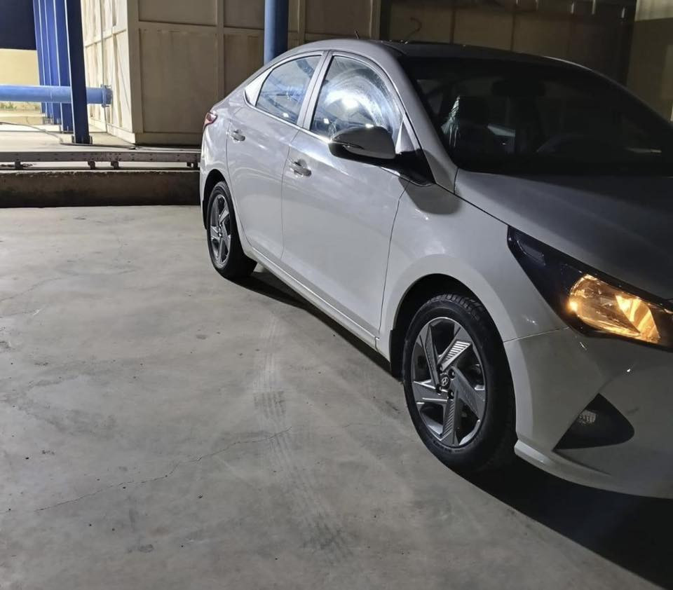 السلام عليكم اكسنت خليجي مديل 23 مكفوله كفاله عامه حتى من بارد مكينه ١٦٠٠ رقم بغداد بسمي مشروع وطني تحويل شوكت مايعجبك ماشيه 40 الف سياره جديده جدا اخت زيرو بلعافيه ع ياخذها السعر 120 بيها مجال بسيط مستعجل على بيع الشراي
 يتصل ‭0771 645 4999‬
