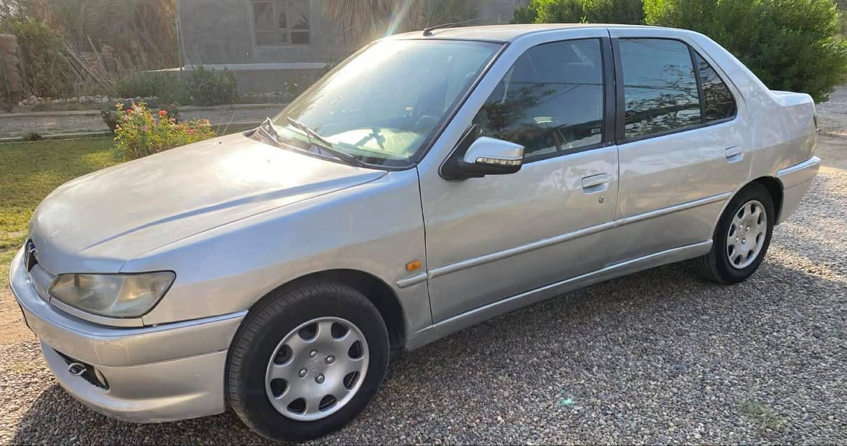 السلام عليكم
بيجو 306

موديل 2002 

محرك كير شرط

تخم تاير جديد 

صبغ جاملغ خلفي 

السياره فول نضافه 

شرط التحويل 

للستفسار  اتصل

 ‭0770 959 2051‬

***********.
