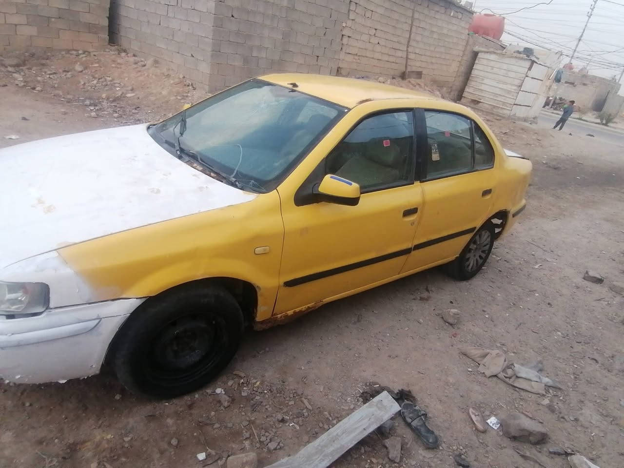 سلام عليكم سمند 2010 مكينه كير مكفولات راعيه بل عماره ماواصله الشكل مثل ماواضح بل صور السعر 12 او بيه مجال عنواني البصره قضاء المدينه 
رقمي ***********
