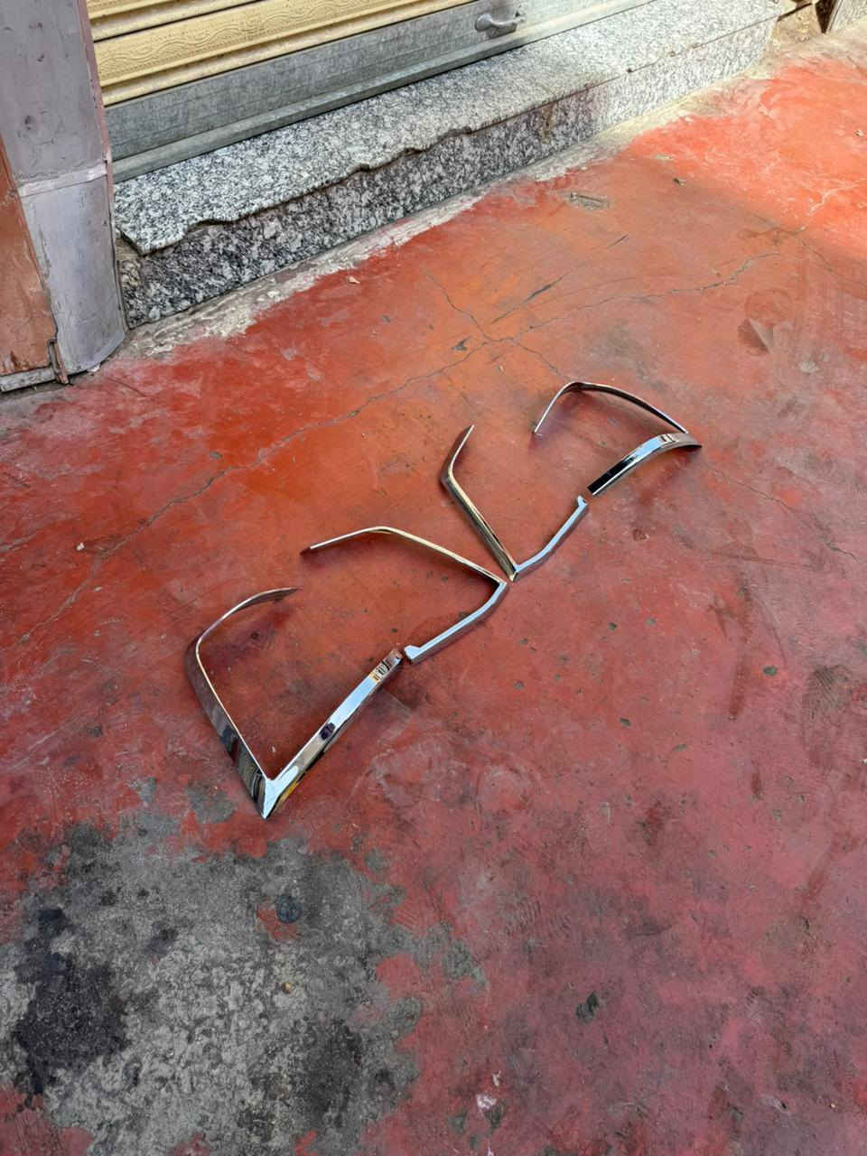 تتوفر لدينا ادوات احتياطية لسيرات اللاندگروز
للاستفسار الاتصال
على الارقام التالية
***********
***********
الفرع الأول    شارع الظلال
الفرع الثاني    بغداد السنك
