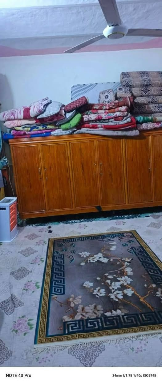 /بيت للبيع حي الحكم 

قريب جدا لصيدلية زمزم//ثاني بيت عن شارع 20*

سنة البناء 2004 عكاده 

المساحه// 255متر

الطابق الثاني //
ثلاث غرف  واصلات للسقف

السعر// 145 

ملاحظه //  يعباع  بسعر  قطعه

للاستفسار الاتصال على الرقم //
                           ***********

أو مراجعه مكتب الضامن للعقارات حي الصدر مجاور صيدليه ركن العلاج
