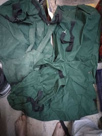 كيس كبير عسكري • عدد ٣ • توصيل