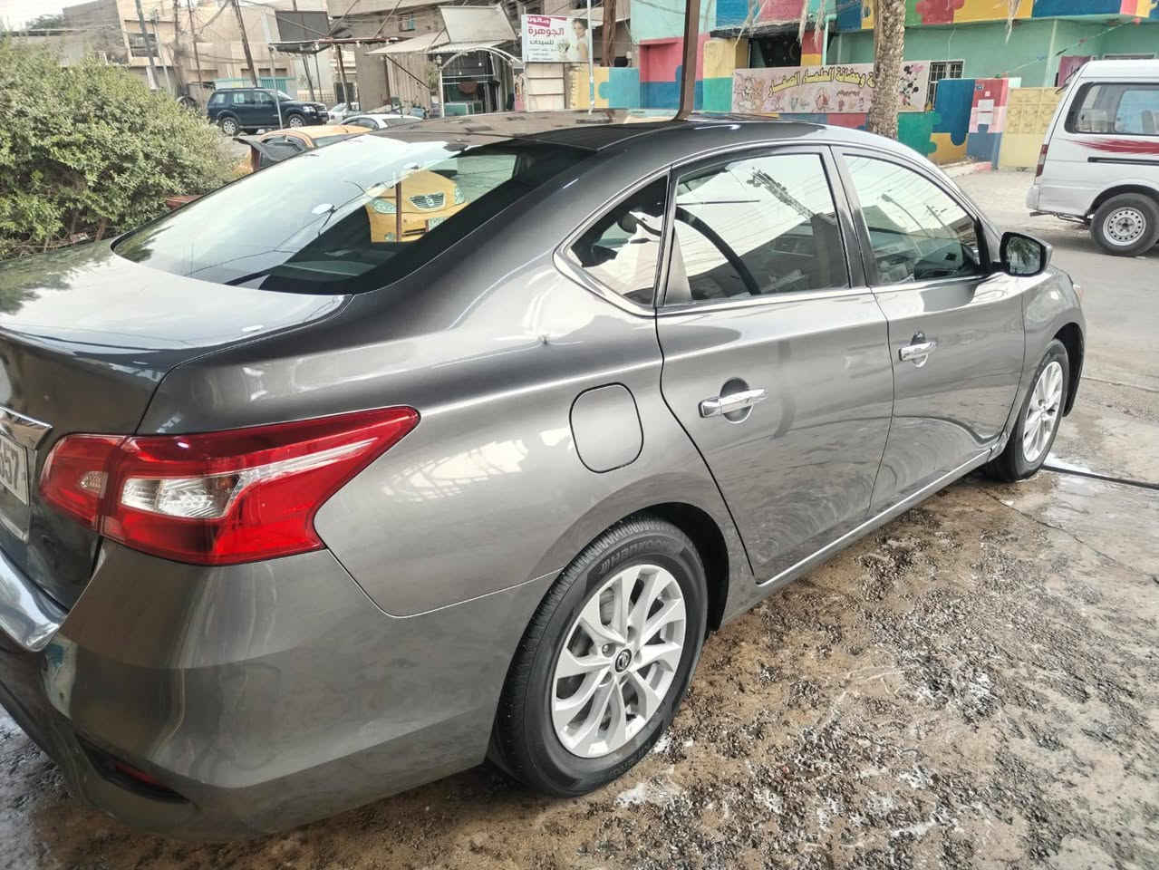 سنترا وارد امريكي ماشية ١٧٠ حادث بنيد سطحي ومبدل وبيهة صبغ باب خلفي وجاملغ فقط صبغ ومبدل محرك بلادي مكفول ***********
