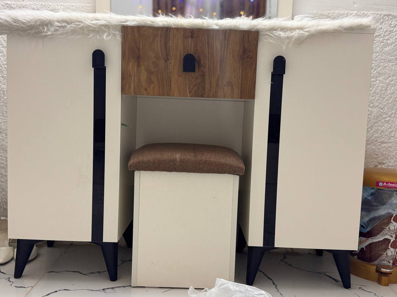 غرفه اخشاب تركي للبيع 
استخدام ايام قليله 

التفاصيل بل خاص


**إذا كنت صاحب هذا الإعلان وتريد حذفه لأي سبب، رجاءا أرسل رسالة إلى الدعم الفني**